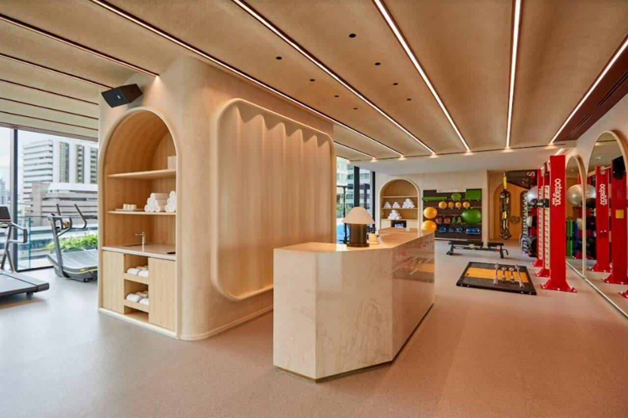 The Standard, Bangkok Mahanakhon מראה חיצוני תמונה The gym at The Standard, East Village